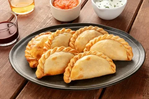Best Empanada Salteña Argentina Near Me