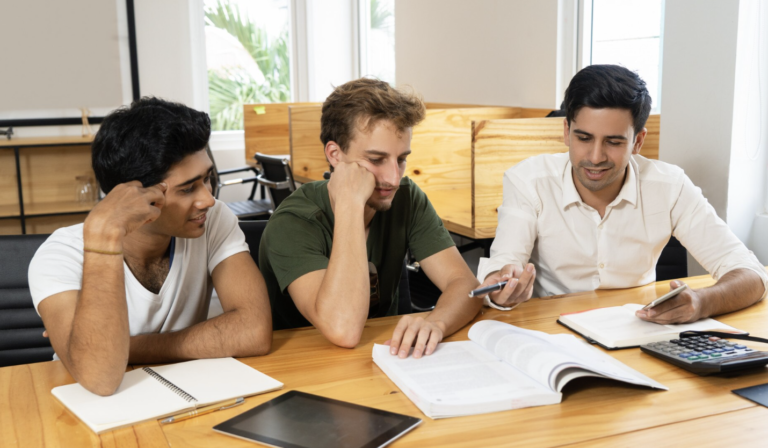 Apex Credit Recovery Resources: Supporting Education for Students Who Have Fallen Behind Supporting Education for Students Who Have Fallen Behind