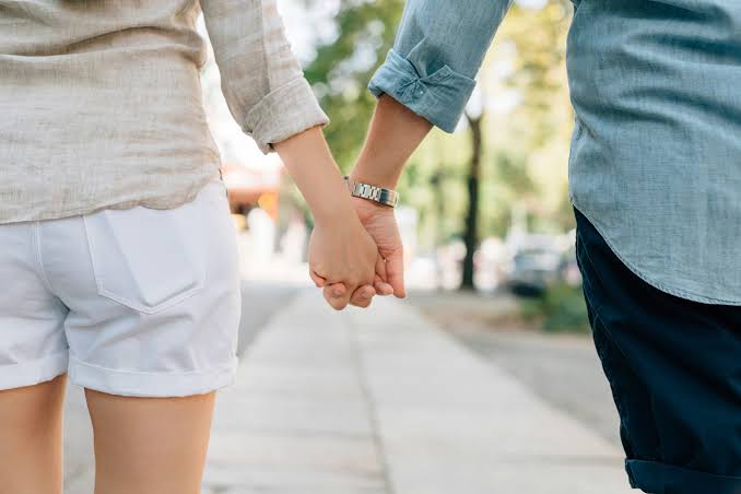 How Do People Find the Relationship They Actually Want Online?